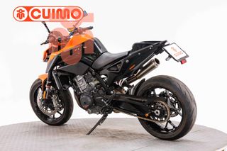 KTM 890 DUKE