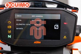 KTM 890 DUKE
