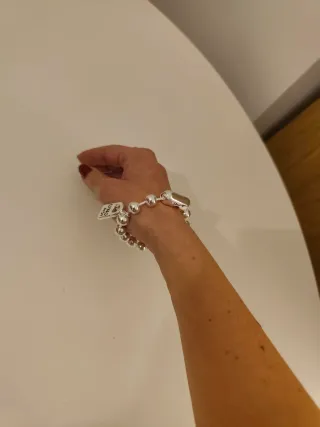 Pulsera UNOde50 Bolitas Charm Candado Plata