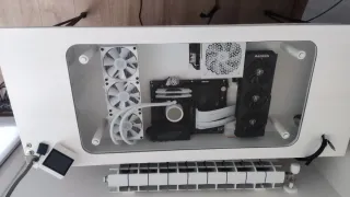 Escritorio con PC integrado