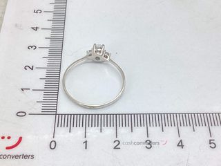 anillo oro 18k con piedra con circonita