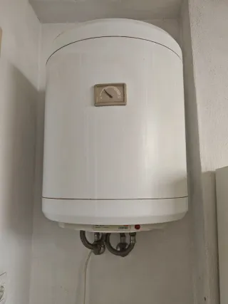 Termo eléctrico Cointra