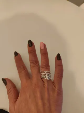 Anillo Plata Uno de 50 con Charm Candado.