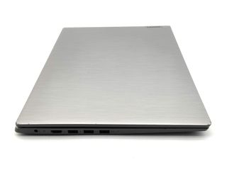 pc portatil lenovo 15ada05