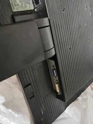 Monitor LG Flatron Wide Plata