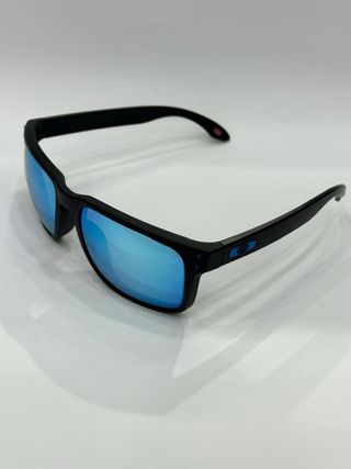 Holbrook oakley matte black lentes ice thug