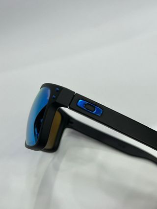 Holbrook oakley matte black lentes ice thug