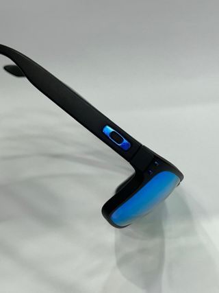 Holbrook oakley matte black lentes ice thug