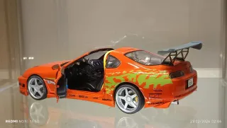 Toyota Supra Solido 1/18 Fast & Furious