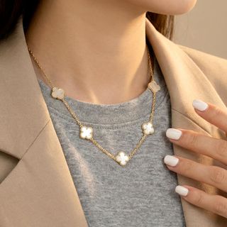 collar oro 18k con piedra 22cm