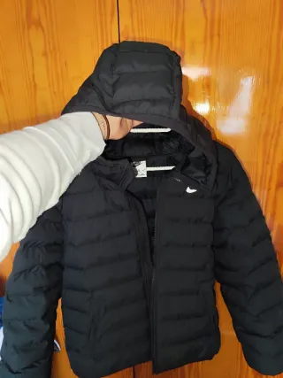 Chaqueta plumífero Nike niño Talla M