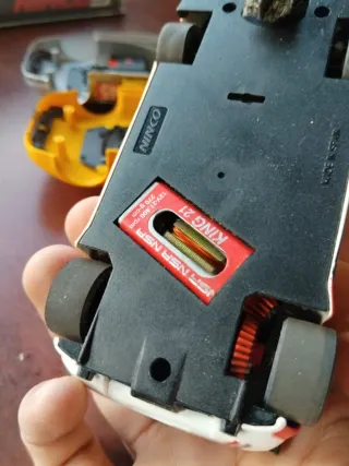 Coche Scalextric Ninco Ascari kz1