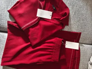 Conjunto Zara Nuevo Burdeos Talla S