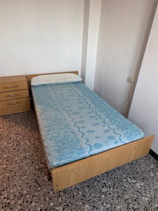 Cama individual madera con cabecero