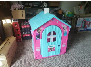 Casa de jardín Frozen para niños se recoje en mano