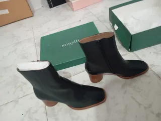 Botines Minelli Negros Tacón Madera