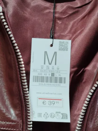 Chaqueta Bomber Stradivarius Mujer. Colon burdeos
