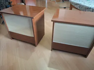 Juego 2 mesitas y 1 cómoda