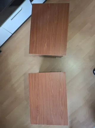 Juego 2 mesitas y 1 cómoda