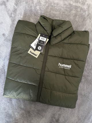 Chaqueta acolchada Hummel verde