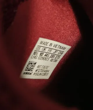 Adidas NMD R1 Rojo y Beige 44.5