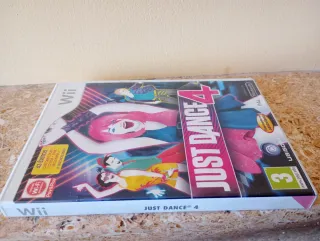 Just Dance 4 para Wii