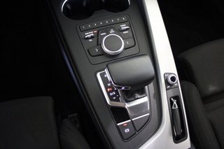 Audi A4 40 G Tron S Line Edition GNC 170cv S Tronic