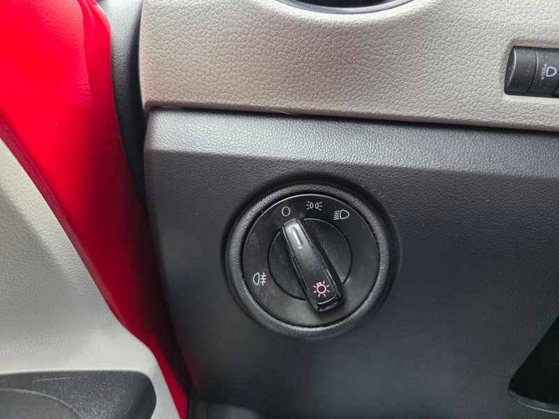 SEAT Mii 1.0 Ecomotive Reference 3p 2012, foto 28