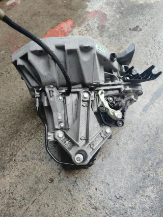 Caja de cambios Renault Clio III 1.5 dci