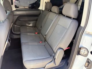 Ford Tourneo Connect 2.0 Titanium 7 plazas