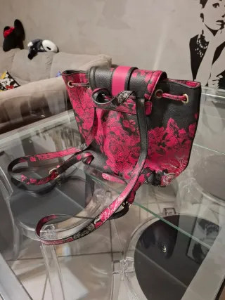 Y Not? Borsa floreale nera e rosa