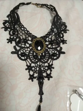 Anillo dorado bonito Broche barroco