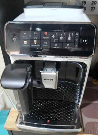 Cafetera Philips EP3343/50. Abierta solo para foto