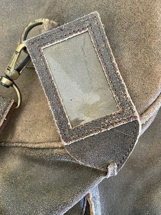 Bolso de piel marrón