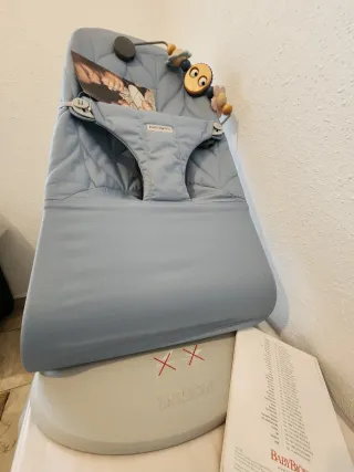 Hamaca BabyBjörn Bliss + Juguete