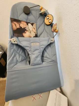 Hamaca BabyBjörn Bliss + Juguete
