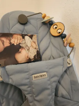 Hamaca BabyBjörn Bliss + Juguete