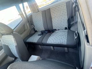 Nissan Terrano II 2004