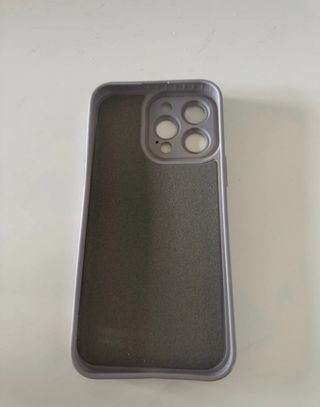 Funda iPhone 15 Pro Max Gris