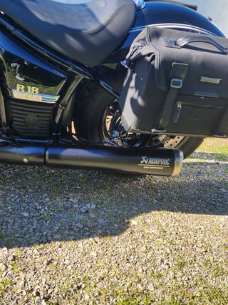 BMW R18 Cruiser Negra