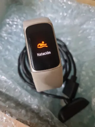 Google Fitbit Charge 5 GPS