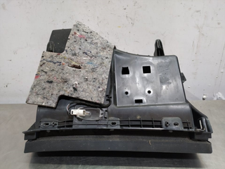 GUANTERA MERCEDES-BENZ CLASE GLA (BM 156) 651930