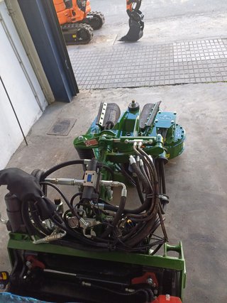 Mini cargadora LONKING CDM315T