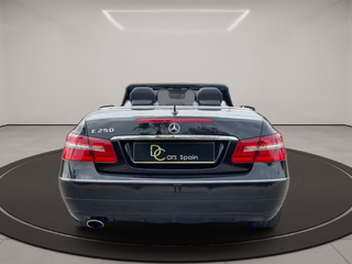 Mercedes-Benz E250 Cabrio AMG Line