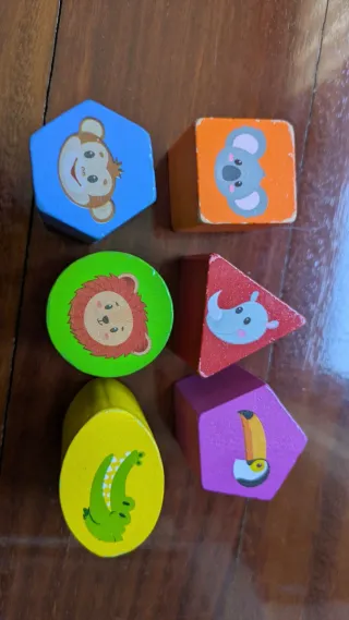 Juguete de arrastre de madera para bebes