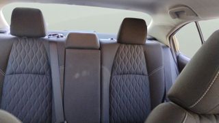 Toyota Corolla 1.8 125 Híbrido Active Tech E-CVT Sedán 90 kW (122 CV)
