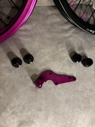 Kit Llantas Supermotard Morado