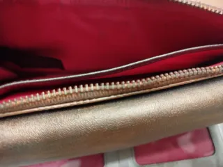 Cartera Tous Beige y Dorada