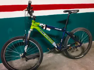 Bicicleta de MTB de la marca MÉRIDA MATTS SPORT