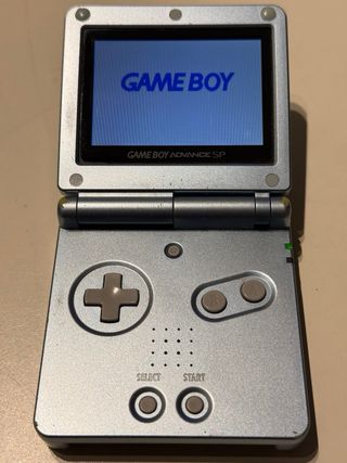 Nintendo Game Boy Advance SP AGS-101 Plata
